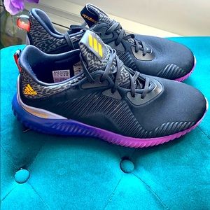 Adidas Multi color Alpha bounce